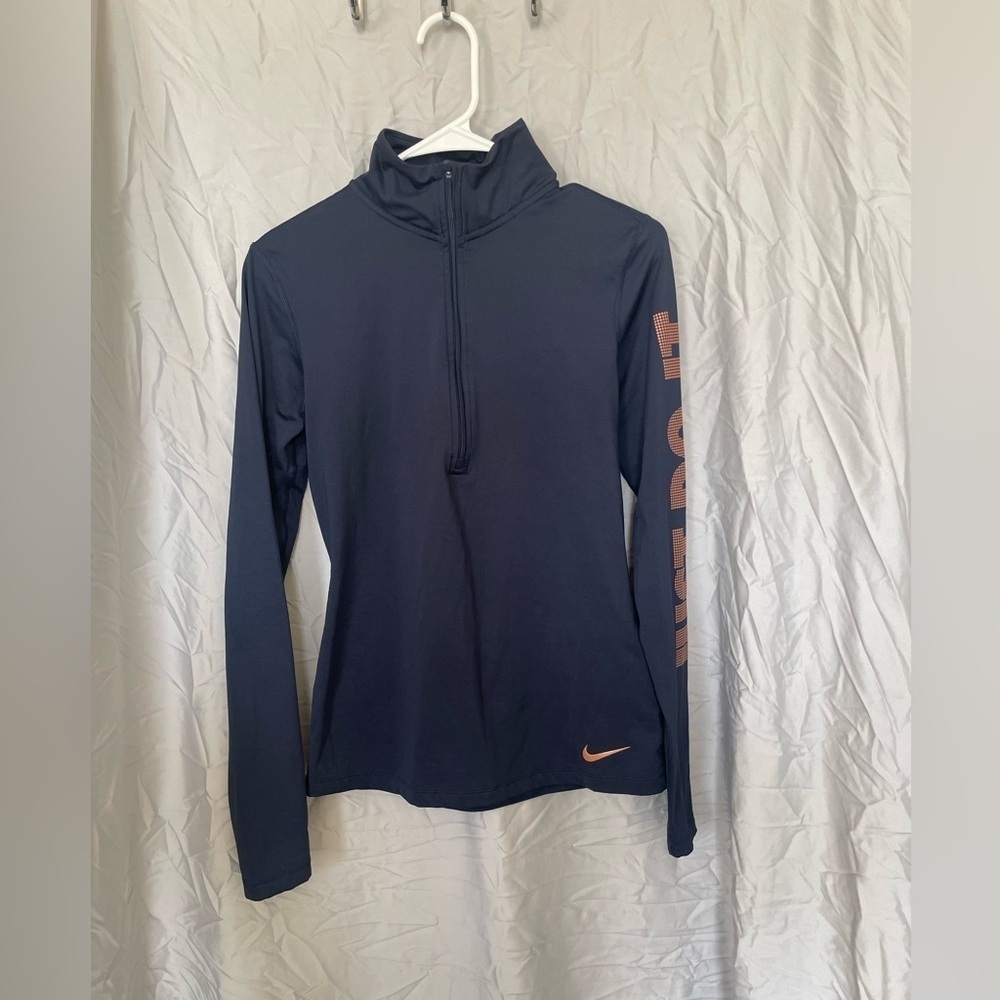 NIKE Dri-Fit navy blue and rose gold long sleeve pullover medium